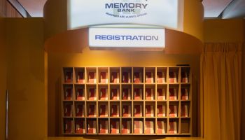 ห้างเซ็นทรัล เปิดนิทรรศการแห่งความทรงจำ “The Central Memory Bank” ชวนคนไทยนั่งไทม์แมชชีนสู่จุดเริ่มต้นของตำนานความสำเร็จอันยิ่งใหญ่