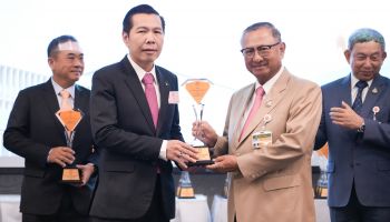 ดีป้า รับรางวัล องค์กรเกียรติยศ จาก หอเกียรติยศ วุฒิสภา เดินหน้าส่งเสริมคนรุ่นใหม่พัฒนาบ้านเกิดสู่เมืองอัจฉริยะอย่างยั่งยืน