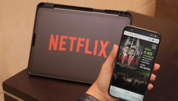 'AIS 5G Netflix แพ็กเกจรายเดือน' แพ็คคู่ครั้งแรกในไทย! ต้อนรับการมาถึงของสุดยอดภาพยนตร์แห่งปี กับ "HUNGER คนหิว เกมกระหาย"