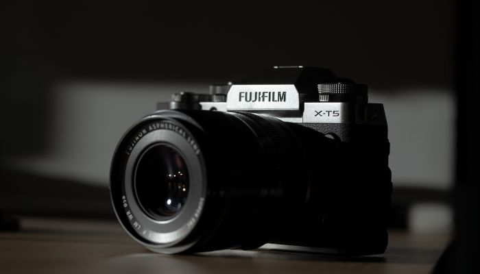 ฟูจิฟิล์ม ประเทศไทย เปิดตัวกล้อง FUJIFILM X-T5 และเลนส์ Fujinon XF30mm F2.8 Macro
