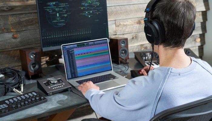 โซนี่ไทยเปิดตัว MDR-MV1 หูฟังสตูดิโอมอนิเตอร์รุ่นใหม่  โดดเด่นด้วยการสร้างเสียงแบบ Spatial Audio สวมใส่สบาย