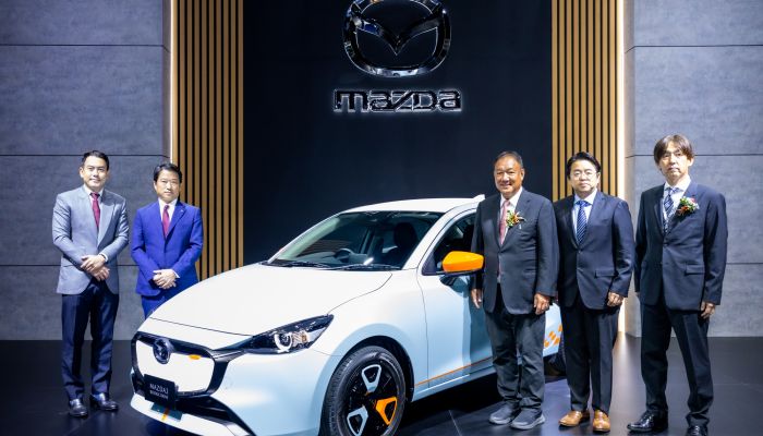 มาสด้าส่ง New Mazda2 นำทัพลุยงาน Bangkok Auto Salon พร้อมรุ่นพิเศษ Rookie Drive และ Clap Pop เอาใจคนชอบแต่งรถ