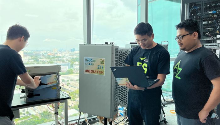 ดันวงการ IoT!! AIS - ZTE และ MediaTek ร่วมมือกันทดสอบเทคโนโลยีใหม่ 5G RedCap คลื่นความถี่ 2.6GHz สำเร็จเป็นครั้งแรกของเอเชียตะวันออกเฉียงใต้