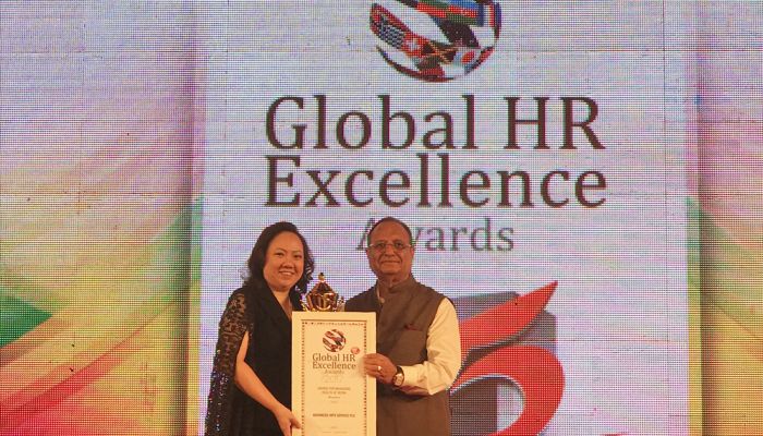 เอไอเอส รับรางวัล Global HR Excellence Award 2017 จาก World HRD Congress