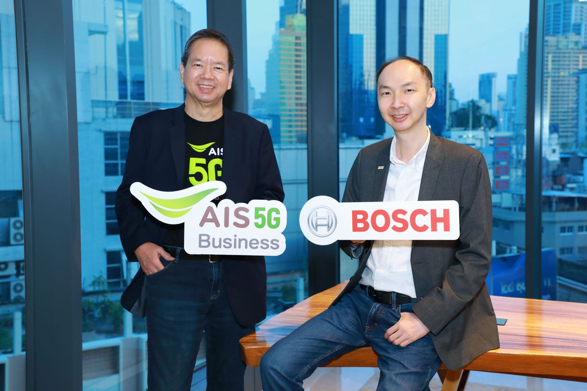 AIS ร่วมมือ BOSCH ยกระดับอุตสาหกรรมสู่ Smart Manufacturing 4.0 ผนึกกำลังร่วมทดลองทดสอบเครือข่าย 5G ในพื้นที่โรงงานจริง ครั้งแรกในไทย