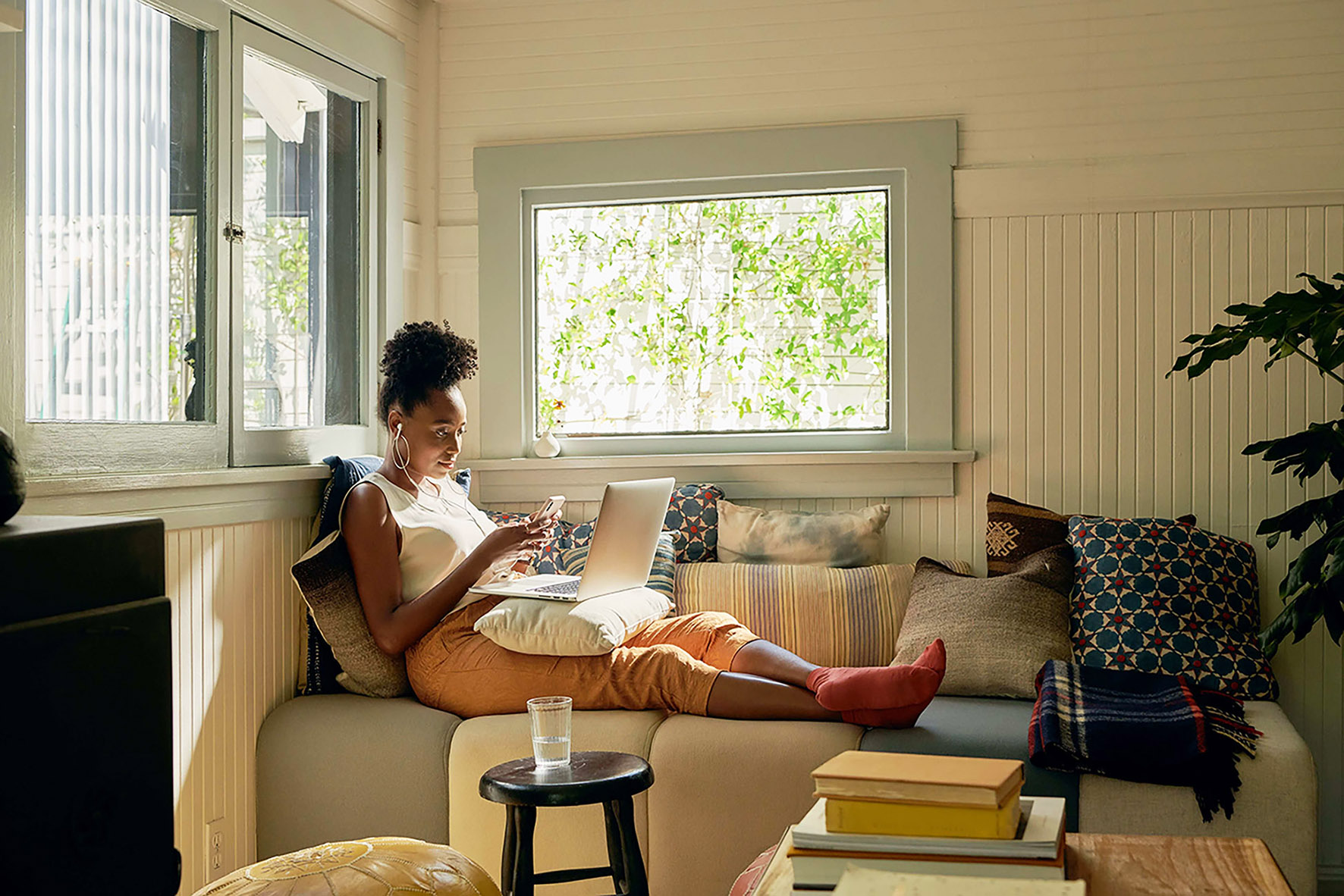 Airbnb เอาใจ Digital Nomad เปิดตัวฟีเจอร์วัดความเร็ว WiFi ในบ้านพัก