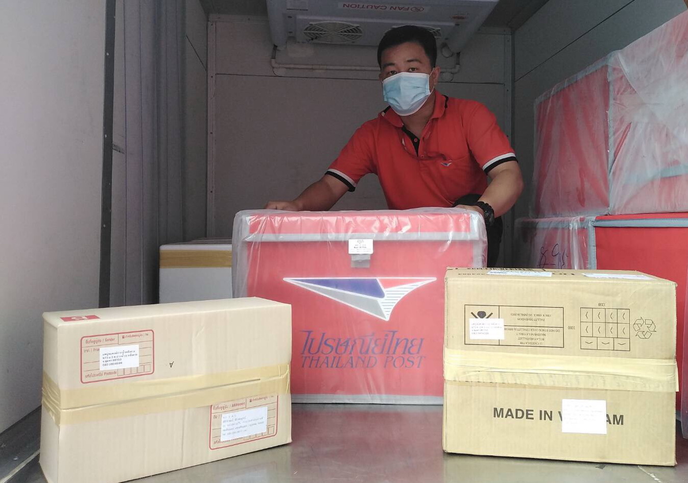 สดทั่วไทย!! ไปรษณีย์ไทยส่งอาหารทะเลสดๆ จากภาคใต้  ขนส่งควบคุมอุณหภูมิด้วยบริการ “ฟิ้วซ์ โพสต์” สู่คนไทยทั่วประเทศ