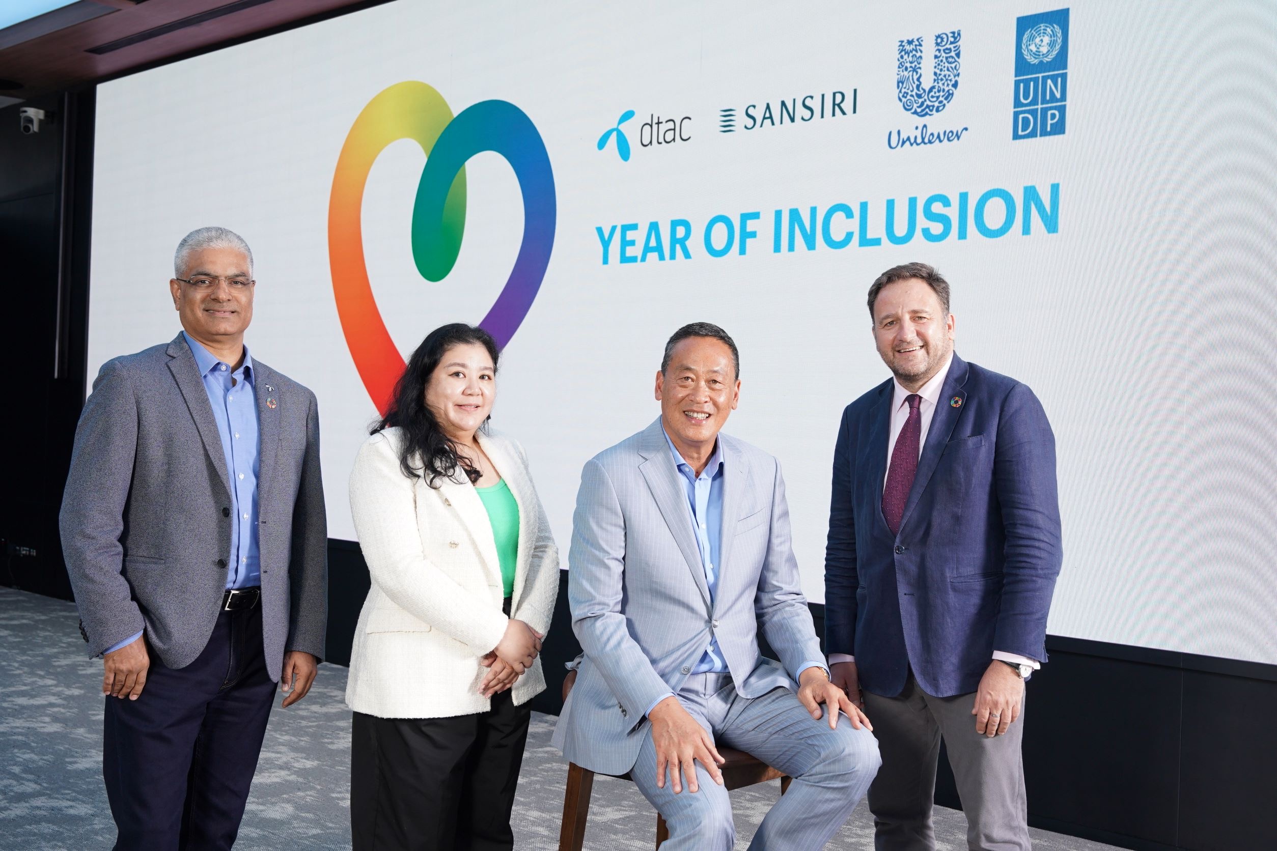 “ดีแทค” จับมือ “แสนสิริ” และ “ยูนิลีเวอร์” ภายใต้การสนับสนุนของ UNDP ปีที่ 3 ร่วมผลักดันบรรทัดฐานใหม่สู่ “ความเท่าเทียมทุกมิติ-โอบรับความหลากหลาย LGBTQ+” ทั้งในองค์กรและสังคมไทย 