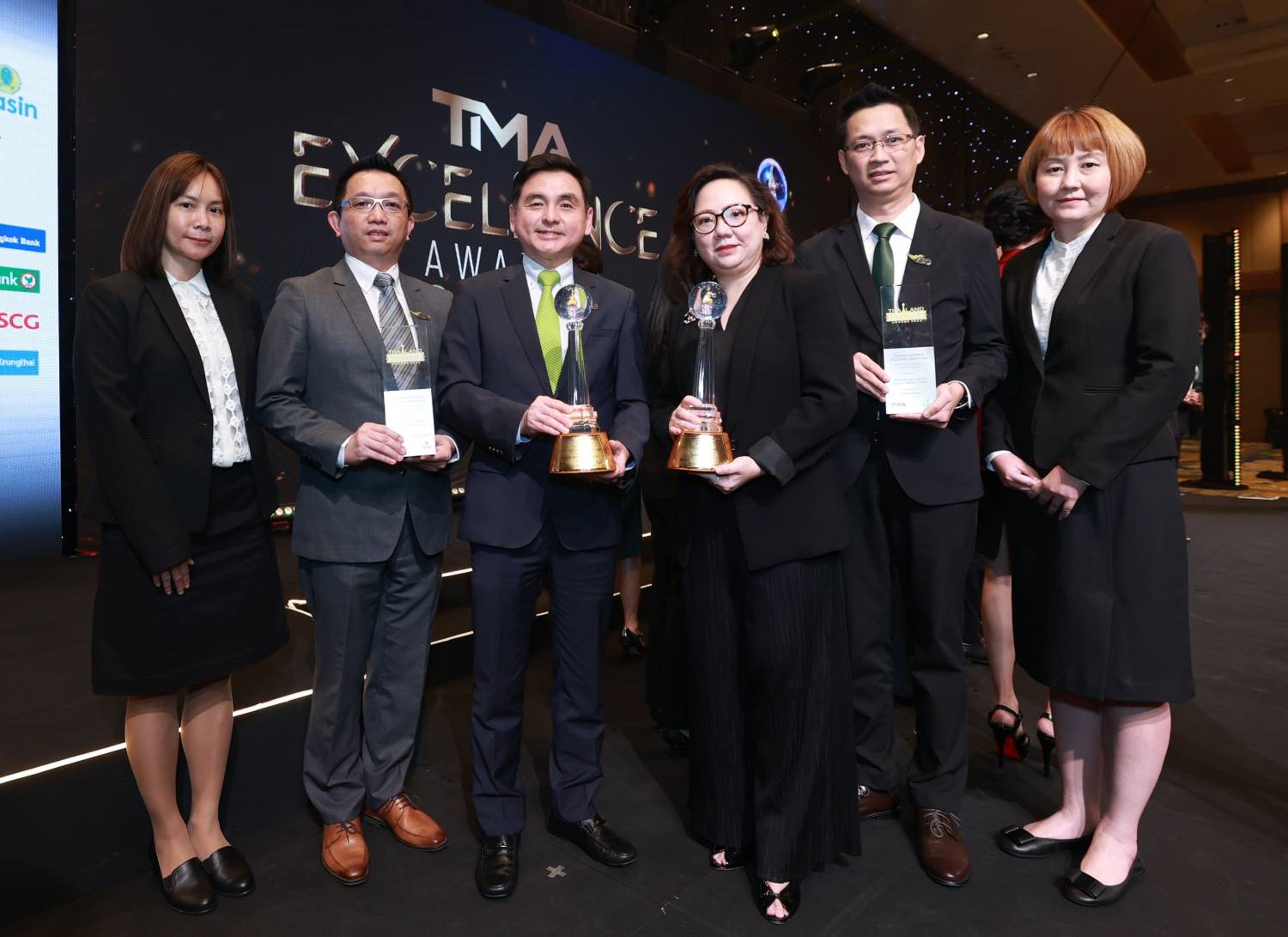 AIS คว้า 2 รางวัลพระราชทาน พร้อม 2 รางวัลใหญ่ จากเวที Thailand Corporate Excellence Awards 2022 ยืนหนึ่งในอุตสาหกรรมเทเลคอม