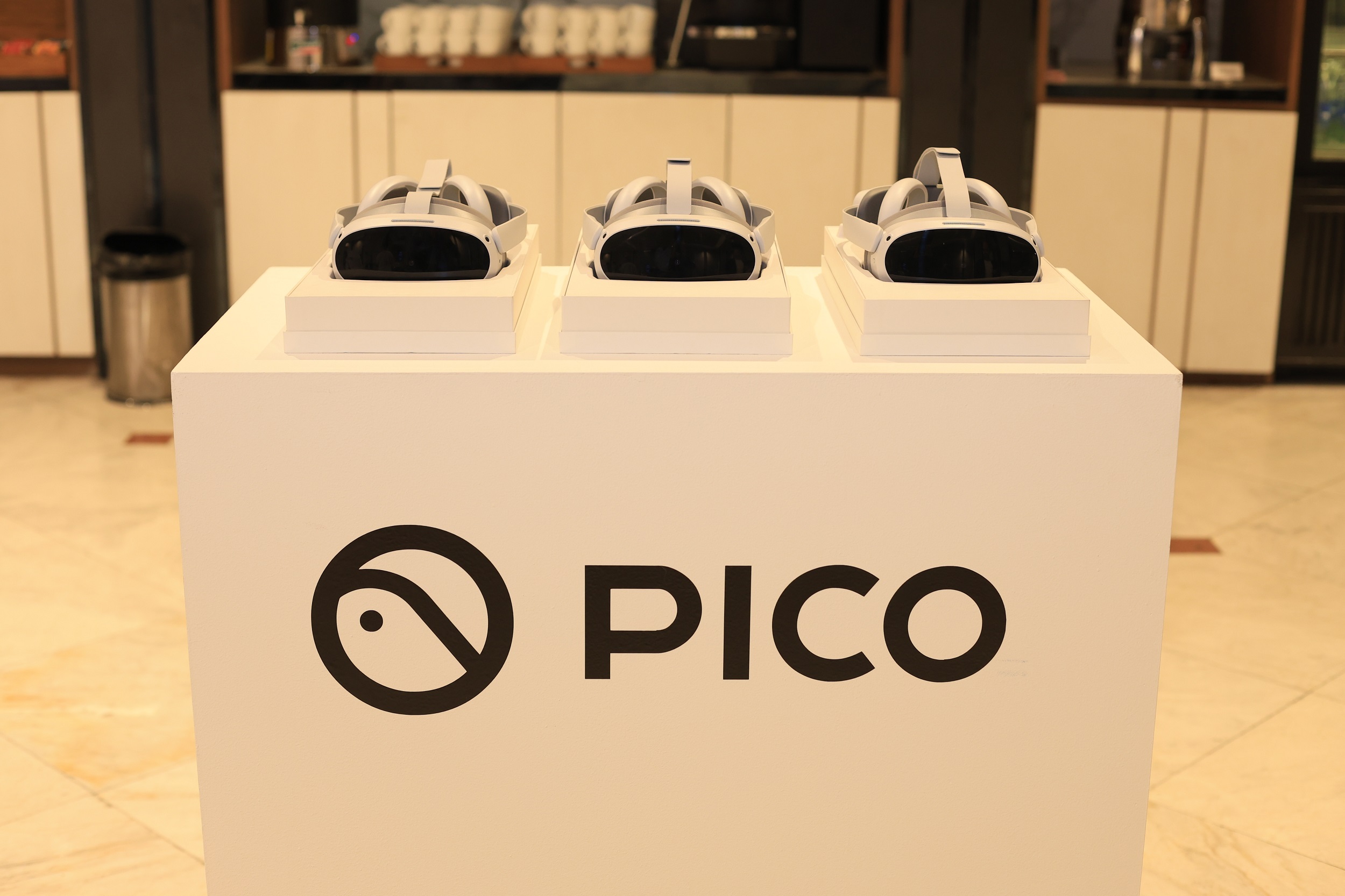 สัมผัสประสบการณ์ความบันเทิงแห่งโลกใหม่กับ PICO 4 ชุดอุปกรณ์ VR แบบ All-in-One รุ่นแรกที่ทำตลาดอย่างเป็นทางการในประเทศไทย