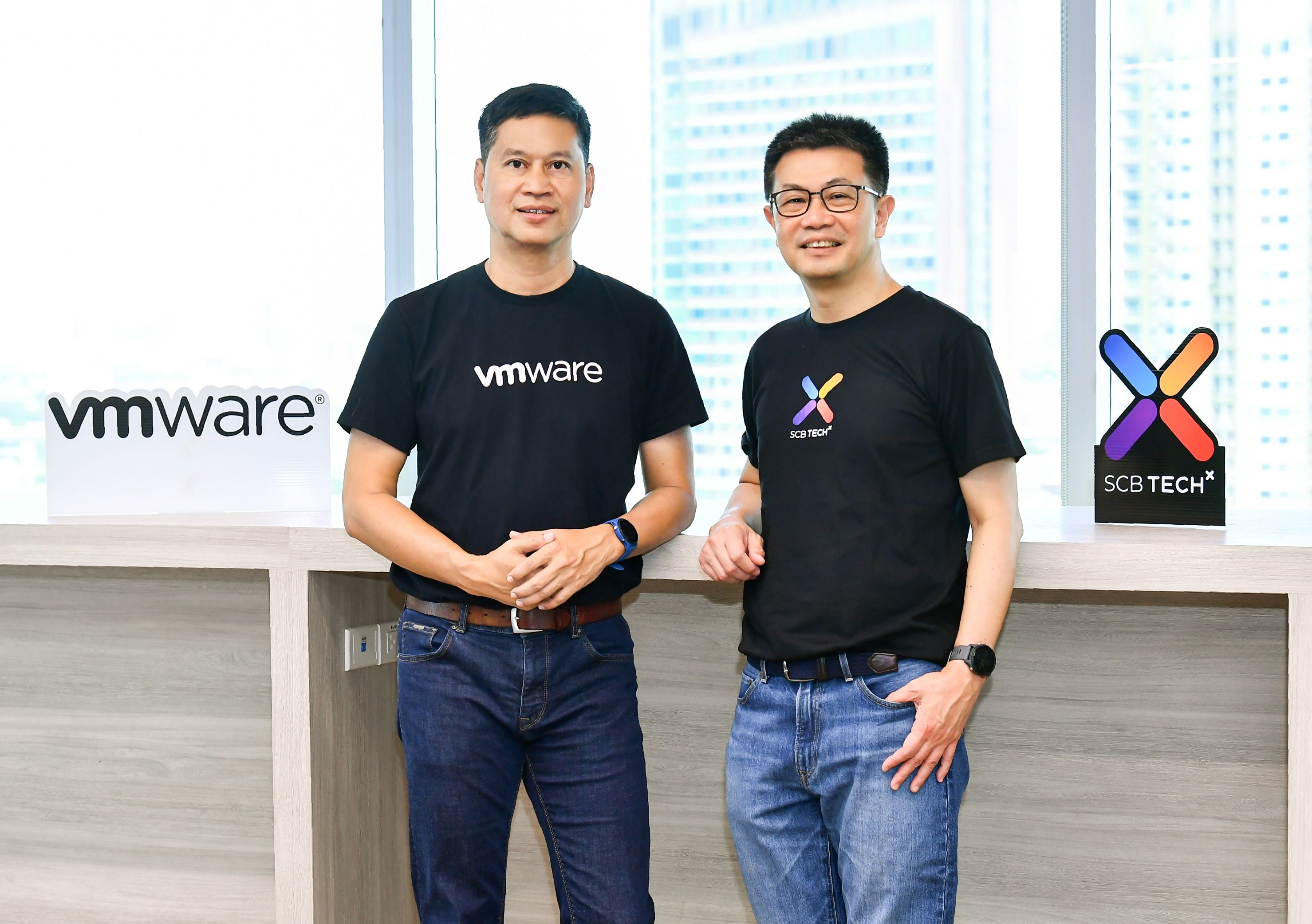 SCB TechX จับมือ VMware พัฒนาแพลตฟอร์มบริหารจัดการมัลติคลาวด์ด้วย Scaled DevOps