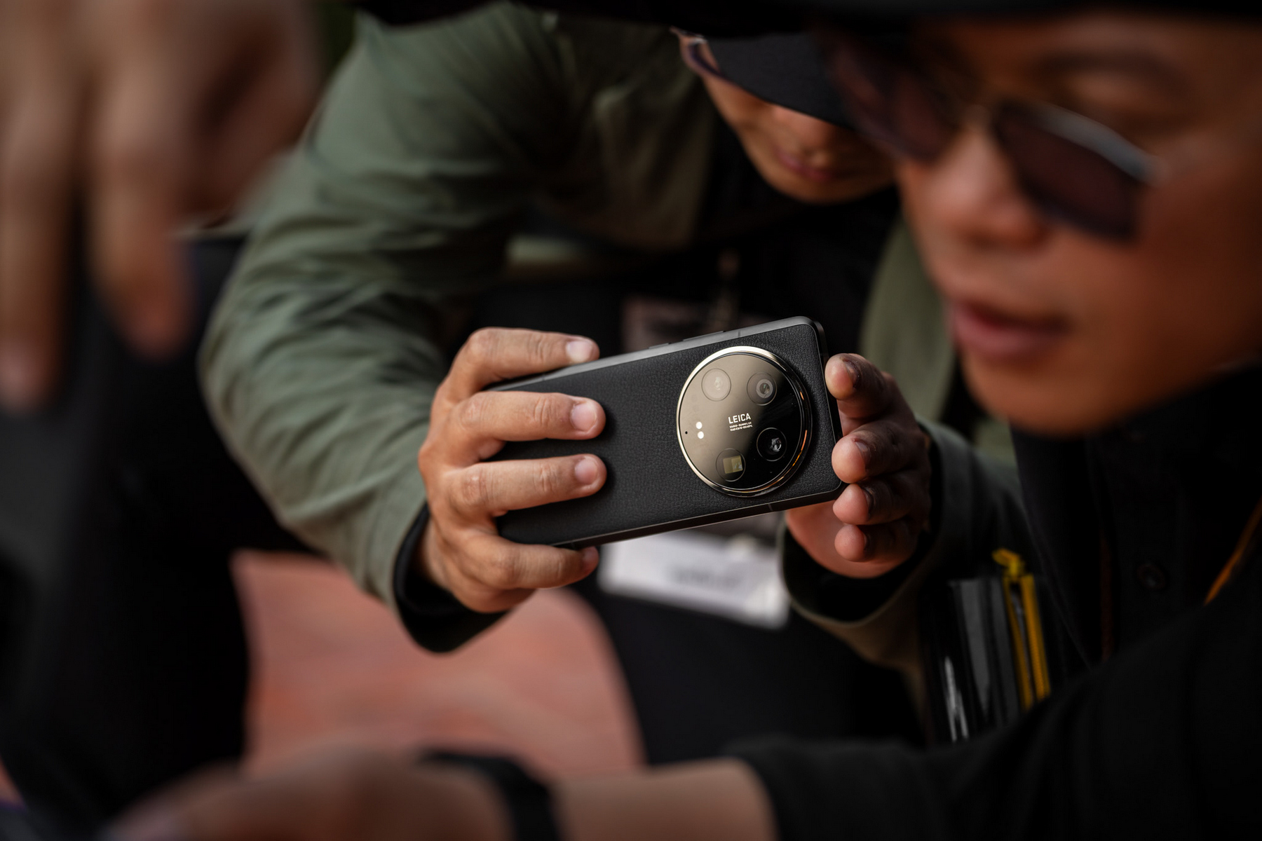 เสียวหมี่จัดเวิร์คช้อปถ่ายภาพสุดเอ็กซ์คลูซีฟให้แก่ลูกค้า Xiaomi 14 Series เพื่อสร้างผลงานภาพถ่ายตามสโลแกน Lens to legend