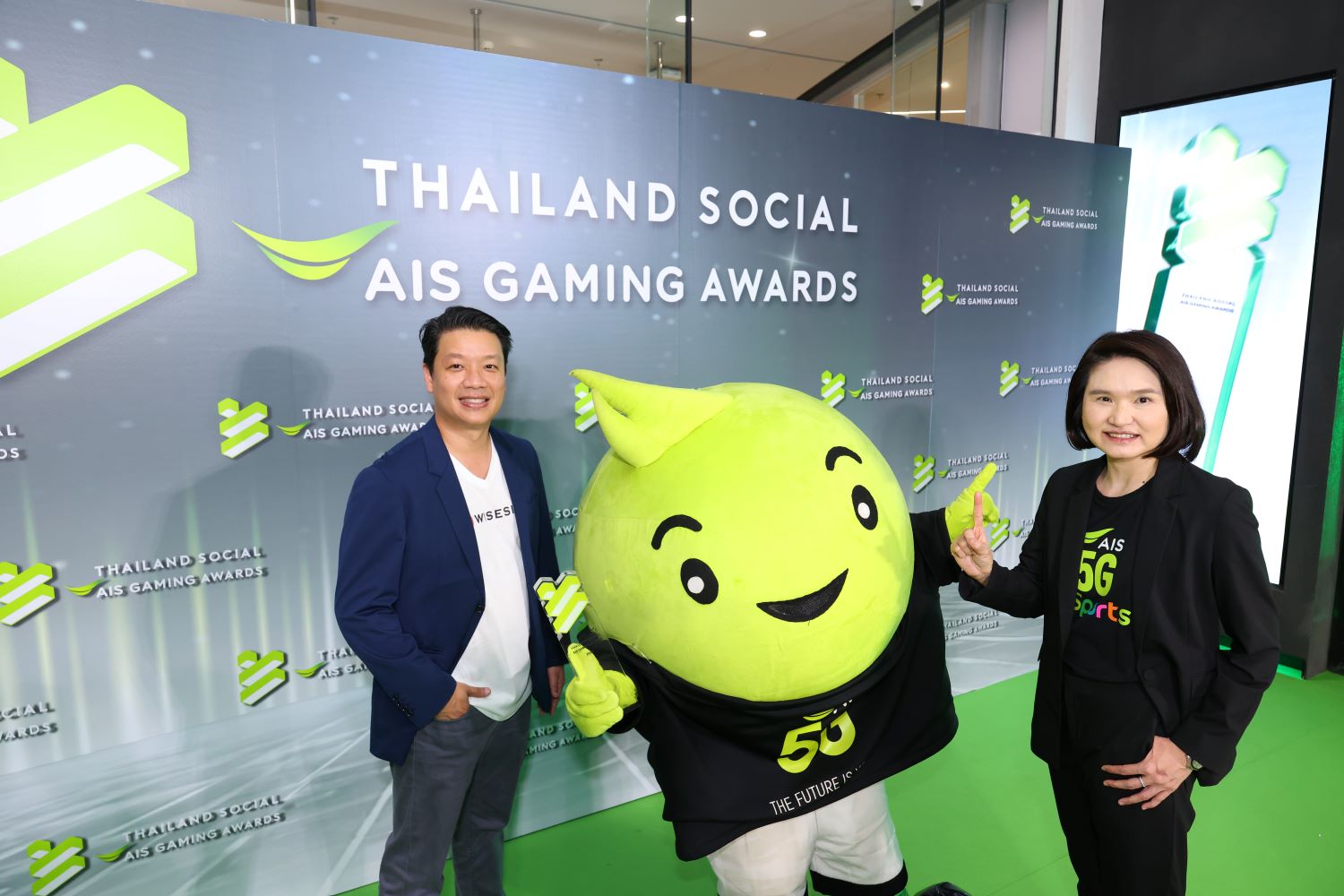 กลับมาอีกครั้ง Thailand Social AIS Gaming Awards 2024 ที่สุดแห่งรางวัลโซเชียลสายเกมและอีสปอร์ต!
