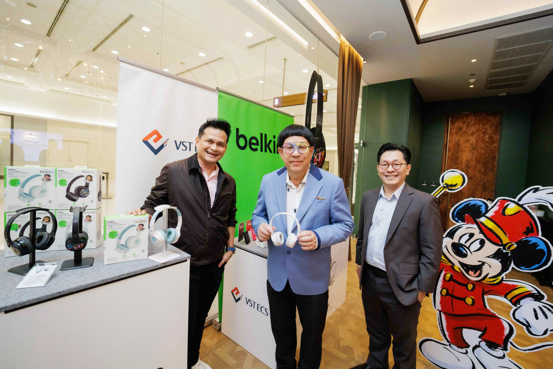 ซื้อ iPad 9th Gen และ iPhone 15 ทุกรุ่น รับทันที! Belkin SOUNDFORM Mini - Disney exclusive series