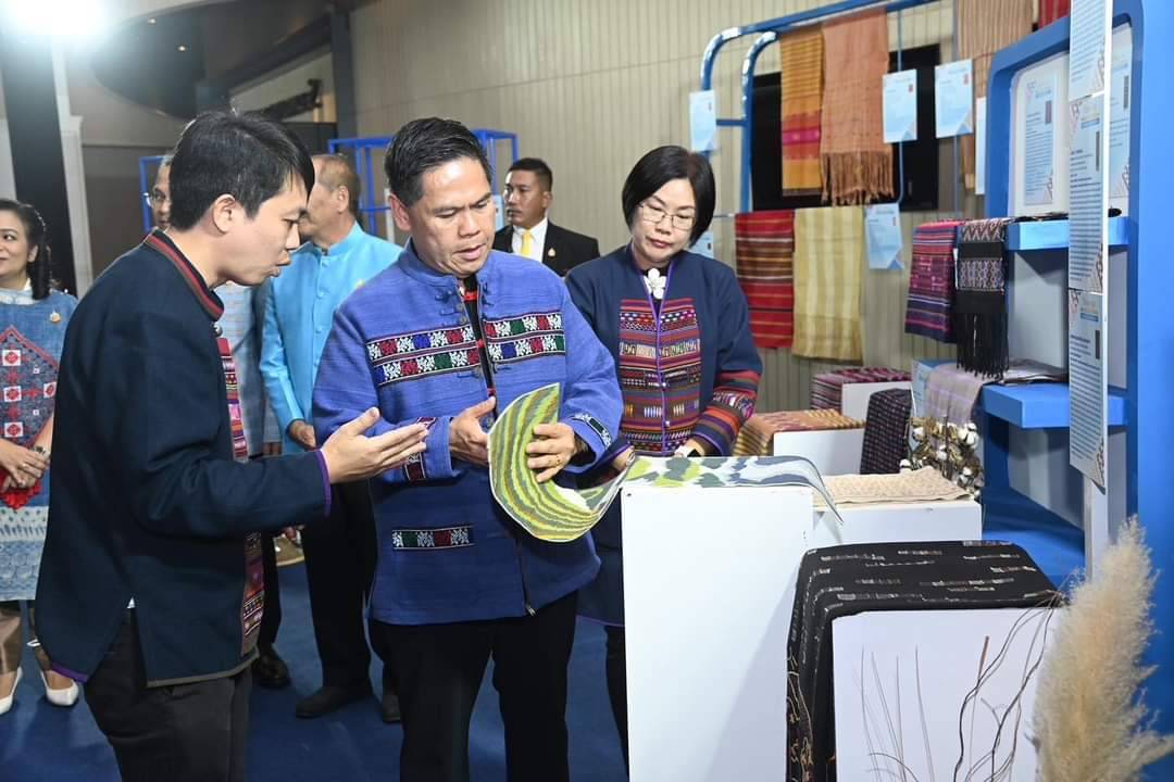https://www.adslthailand.com/uploads/2024/08/22/f61b092923876ca36fc245055da2ecf2.jpg