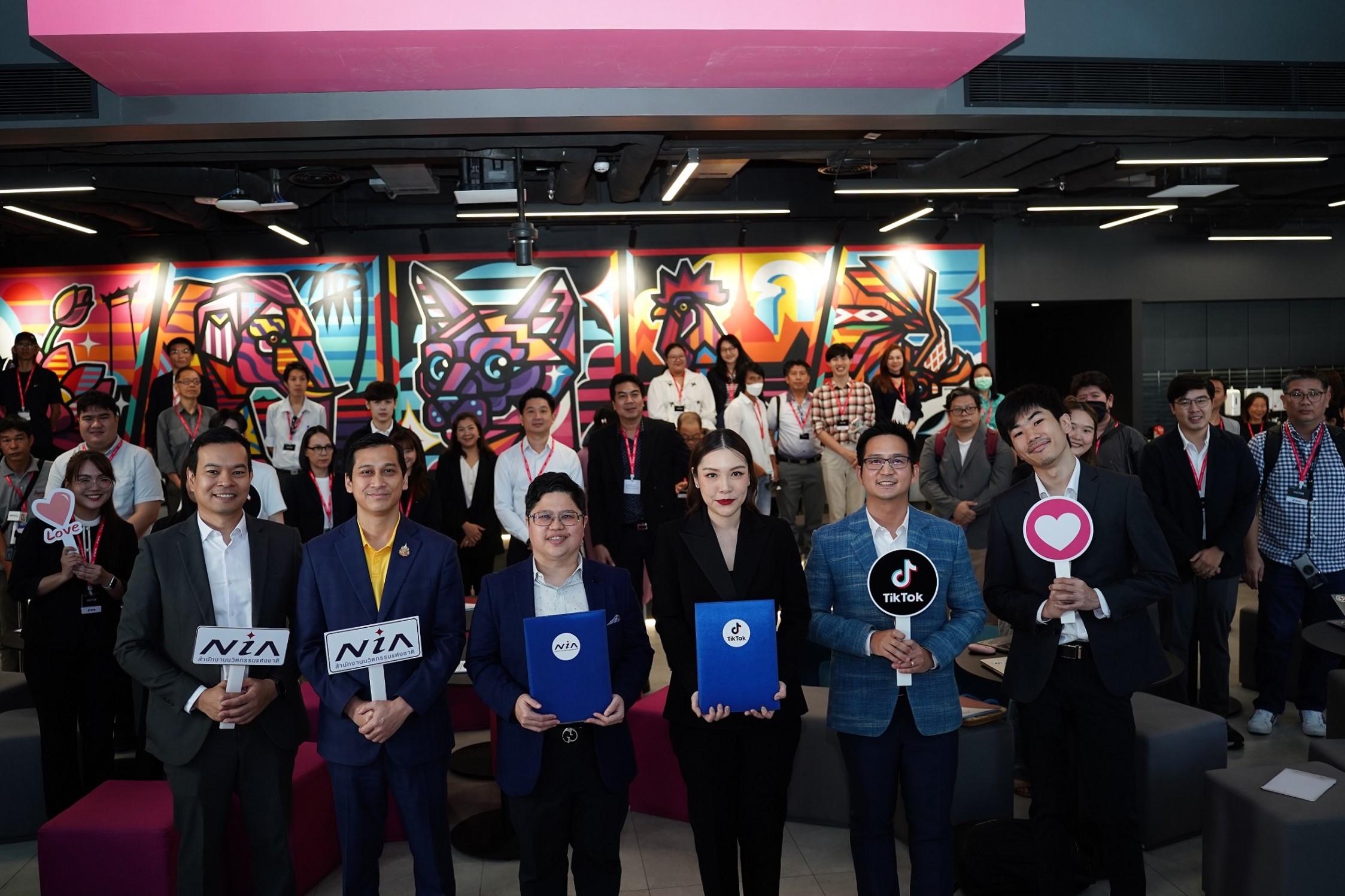 https://www.adslthailand.com/uploads/2025/02/10/2c0a5129102d6285e488be76391d1ad5.jpg
